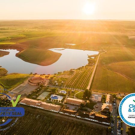 Vila Gale Alentejo Vineyard - Clube De Campo อัลแบร์โนอา ภายนอก รูปภาพ