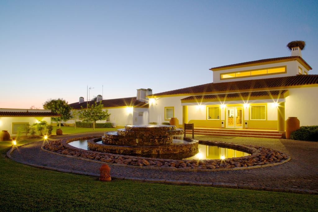 Vila Gale Alentejo Vineyard - Clube De Campo อัลแบร์โนอา ภายนอก รูปภาพ