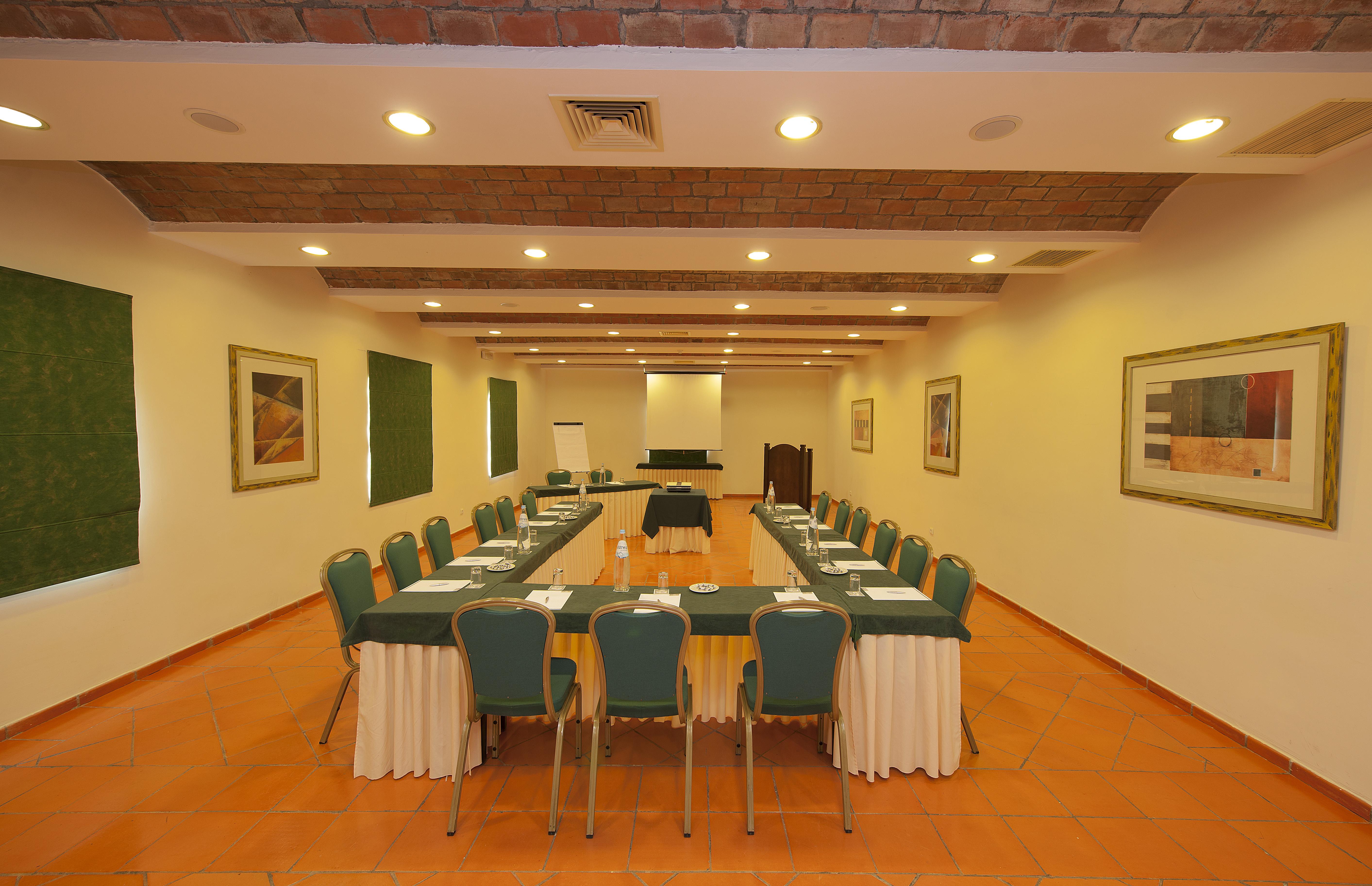 Vila Gale Alentejo Vineyard - Clube De Campo อัลแบร์โนอา ภายนอก รูปภาพ